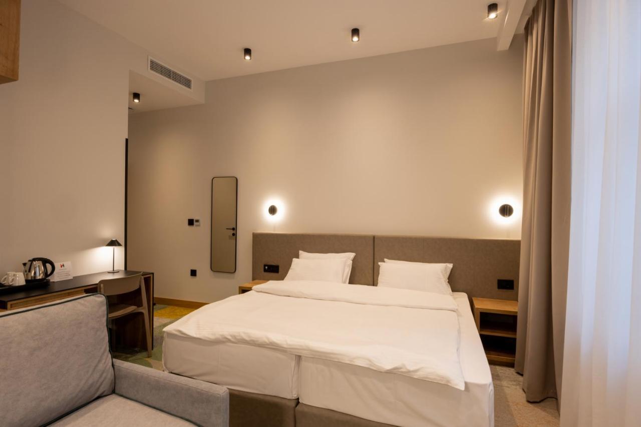 Hop Inn Rooms & Suites Beograd Eksteriør billede